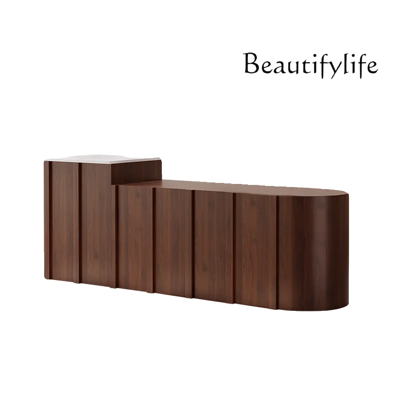 

Clothing store checkout page Women's clothing French beauty salon Reception desk Children's clothing store Front desk