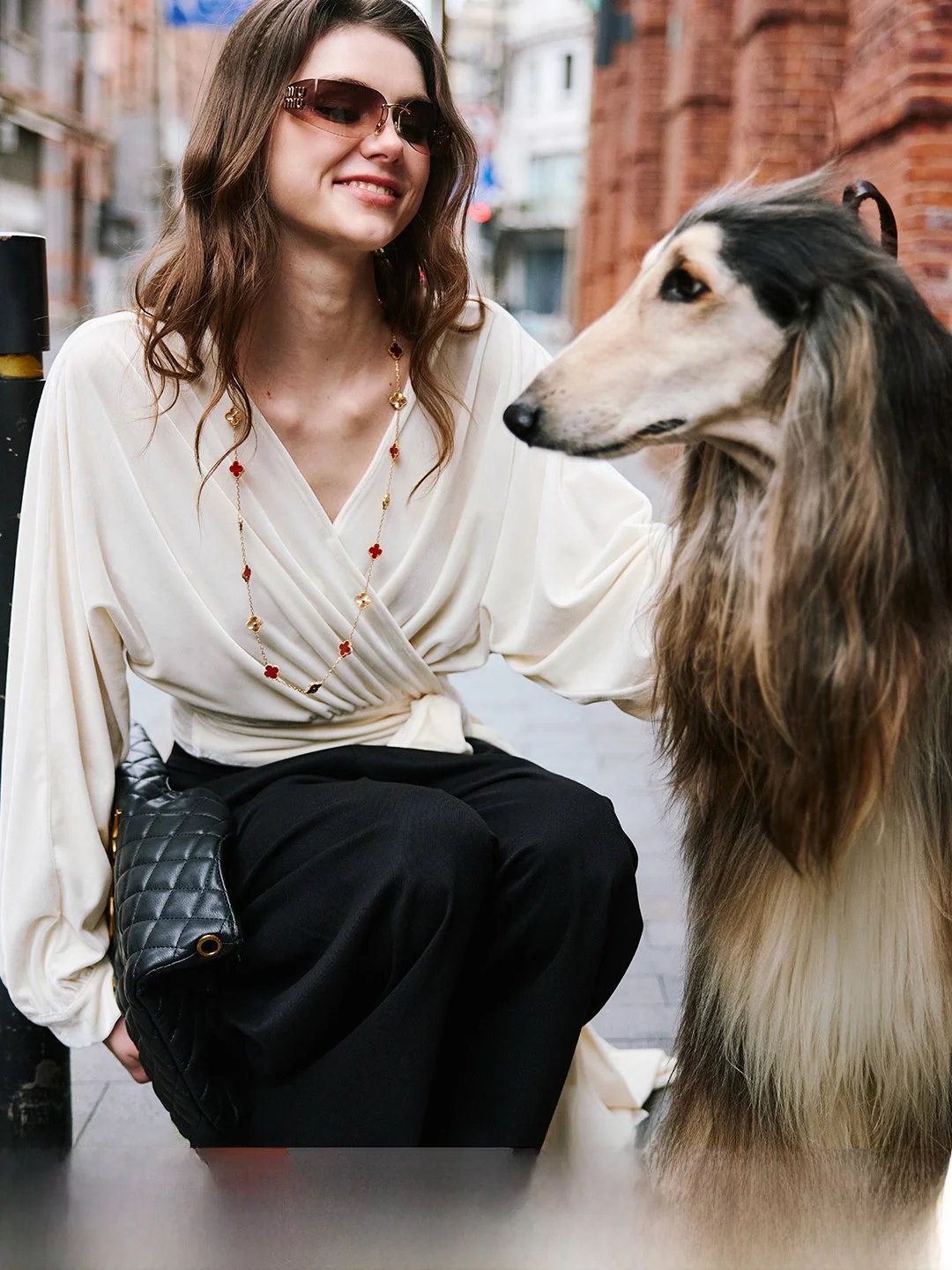 

Женская футболка Luna7xi с V-образным вырезом и рукавами-фонариками, облегающая, цельная, с запахом, удобная, из полиэфирного волокна, с длинными рукавами