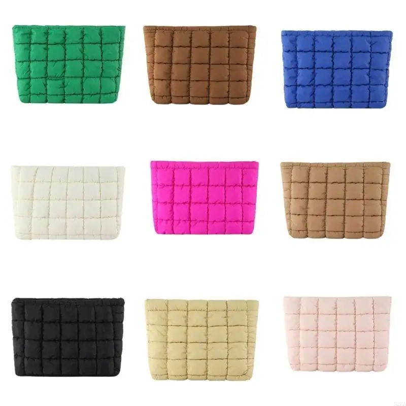 2026 New Women's Pleated Clutch And Cosmetic Bag Lightweight And Spacious Makeup Bags Casual Storage For Your Needs