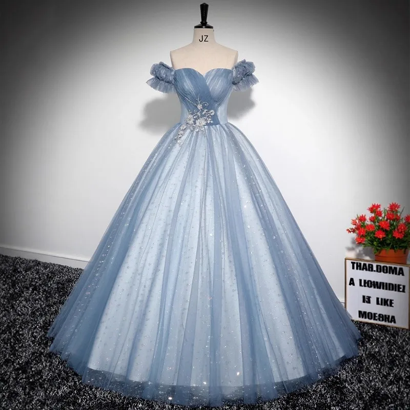 

Вечернее платье на одно плечо, костюм для экзамена студенческого искусства, церемония совершеннолетия, ежегодное выступление на вечеринку, пышная юбка