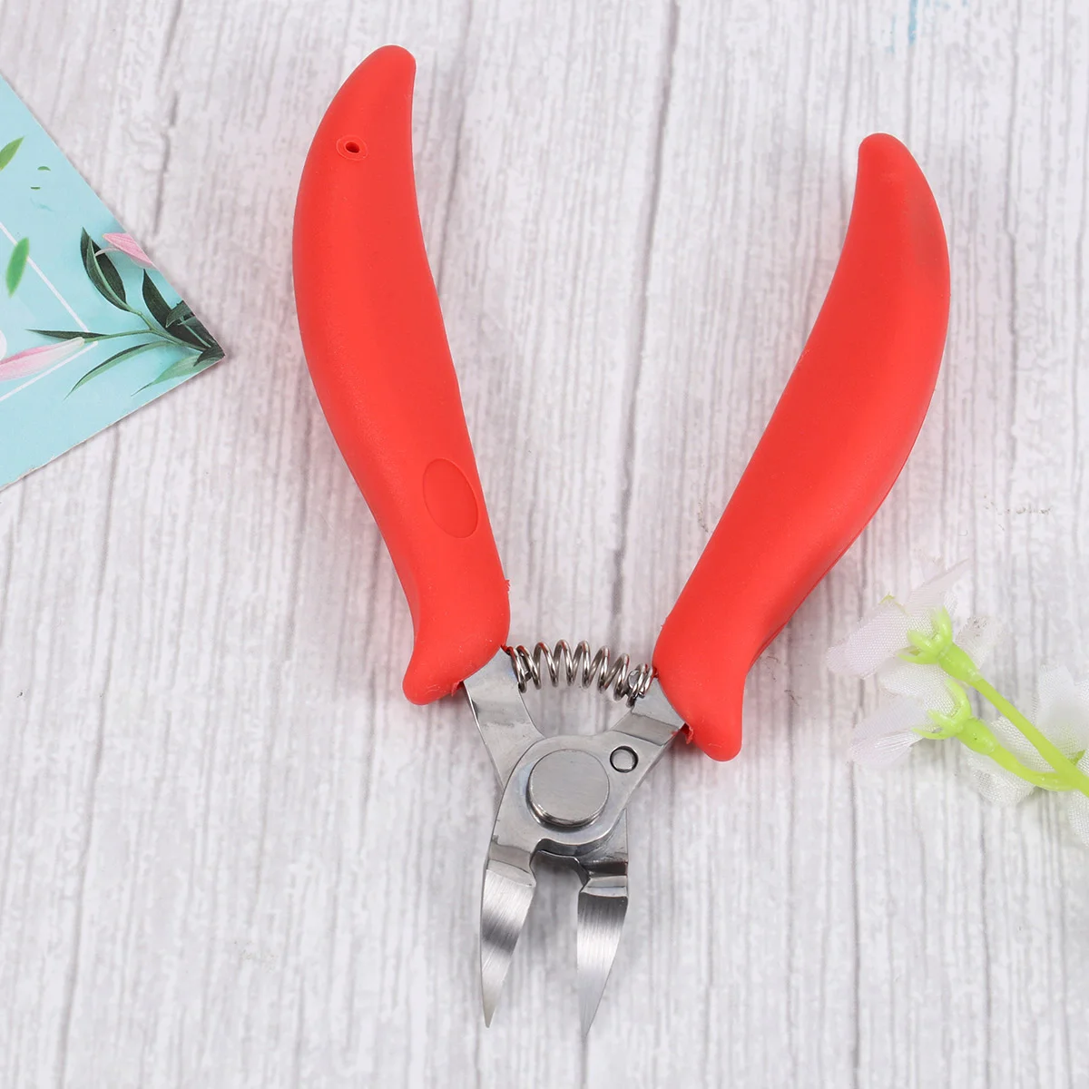 

Fingernail Clippers Cuticle Nipper Stainless Steel Manicure Pedicure Tool Carbon Construction Suitable Salon Home Use