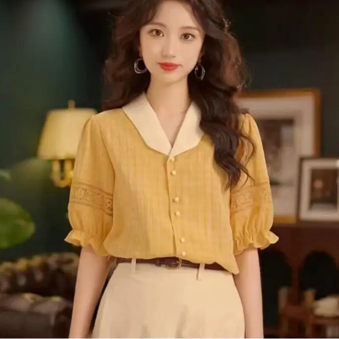 

Retro Collar Short Sleeved Blouse Summer New Lace Color Blocked Loose Temperament Top