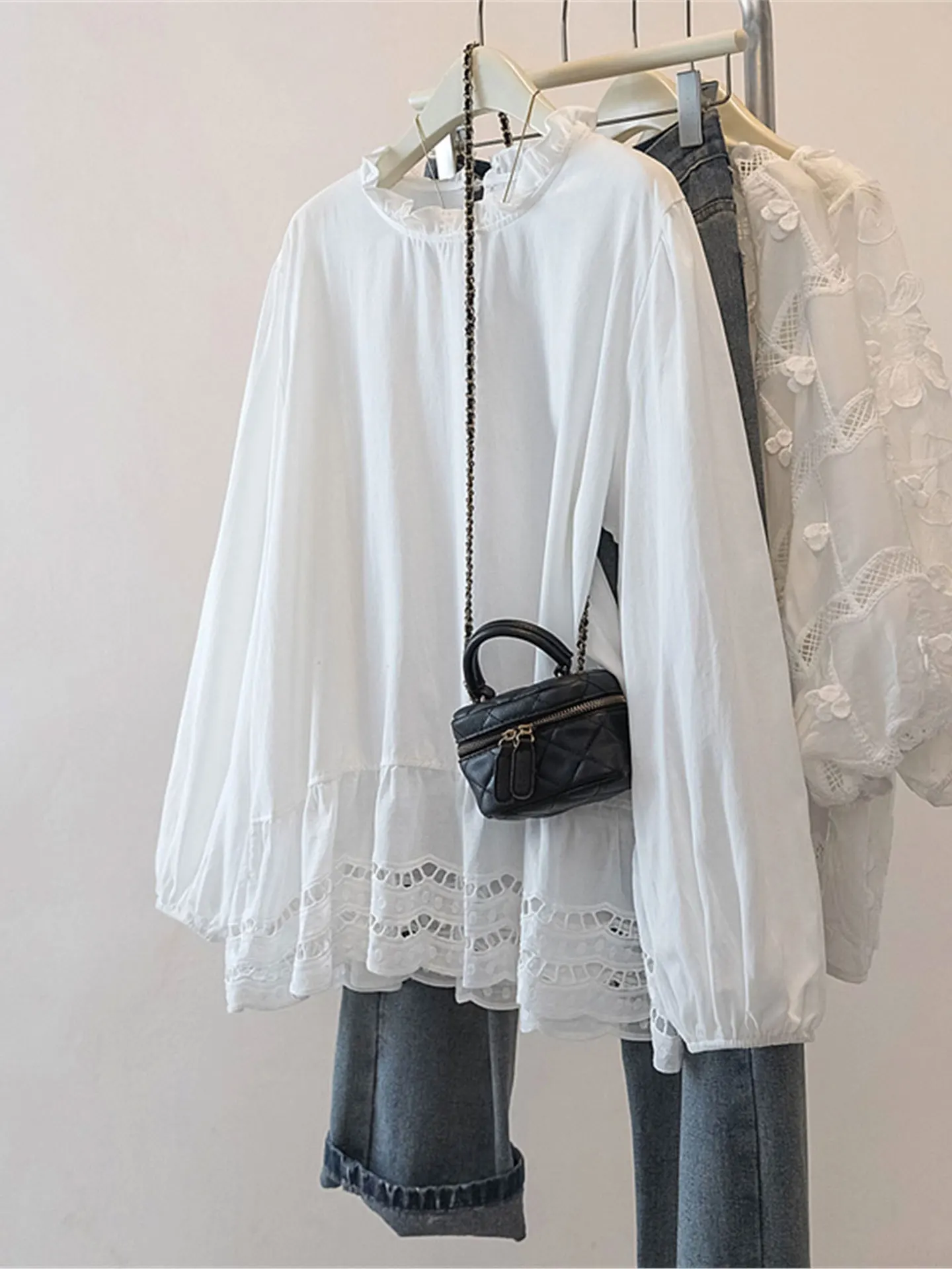 

Ele Hollow out Long Sve irt Women's Casual Loose Fit Faionable oulder Design Spring 2026 White irt for plus Size