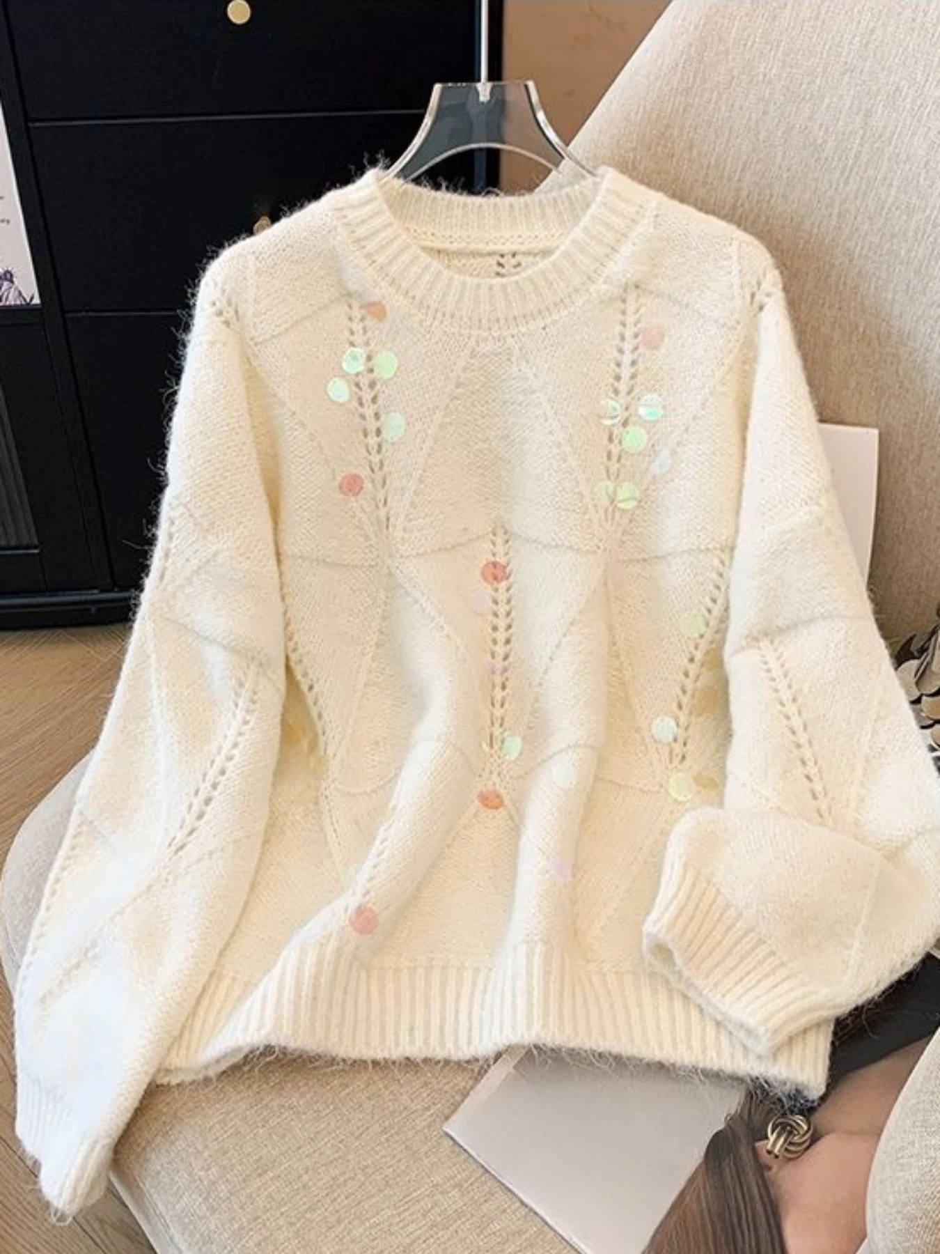 

Women's Loose Sequined Knitted Pullover, Sweet Pearl-Embellished Knitted Top, Casual Daily Wear, Spring & Fall Style