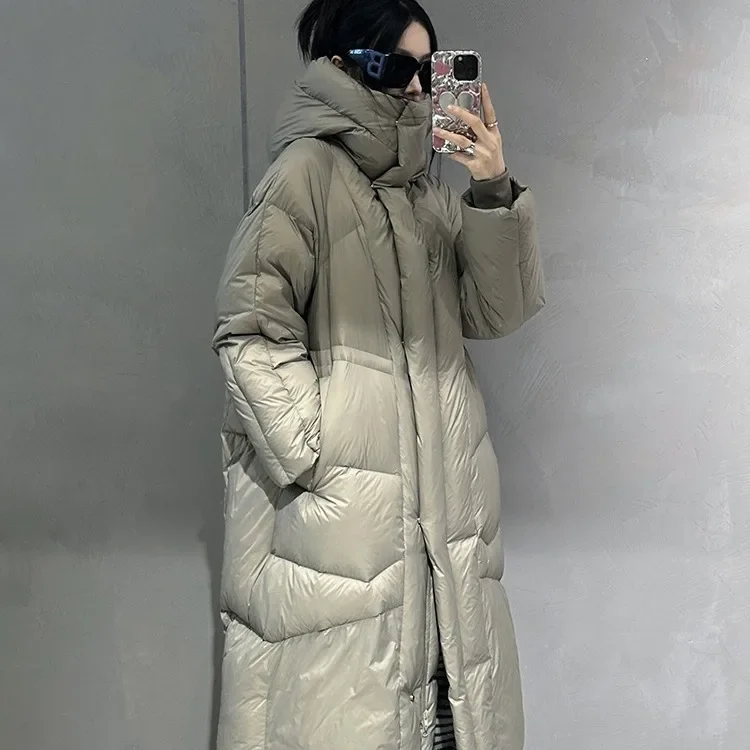 European Fashion Winter New Women Down Jacket Long Hooded Bread Jacket Loose and Warm Parkas