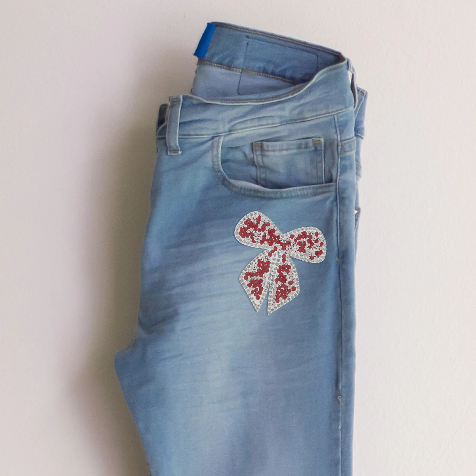 

Decorative Bowknot Rhinestone Patch for Clothes Bags Hats 12x8cm Embroidered Patch Bowknot Appliques Sew on Patches