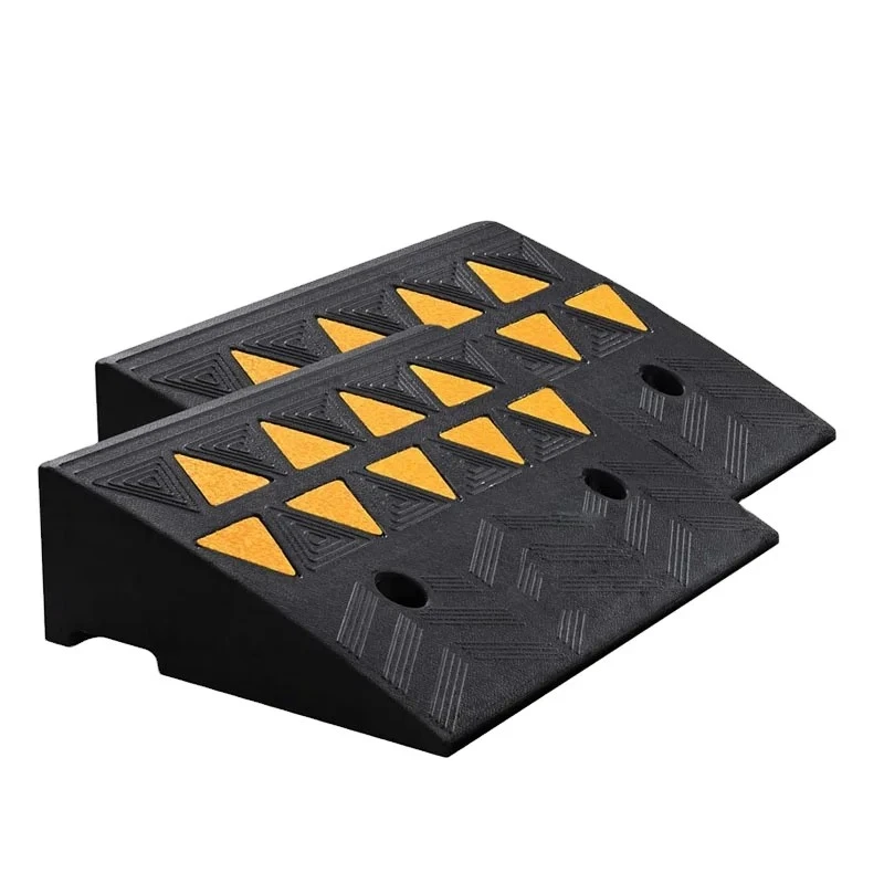 

Rubber curb ramp 5-inch rise height, rubber lane ramp for cars, trolleys, motorcycles, bicycles, wheelchairs