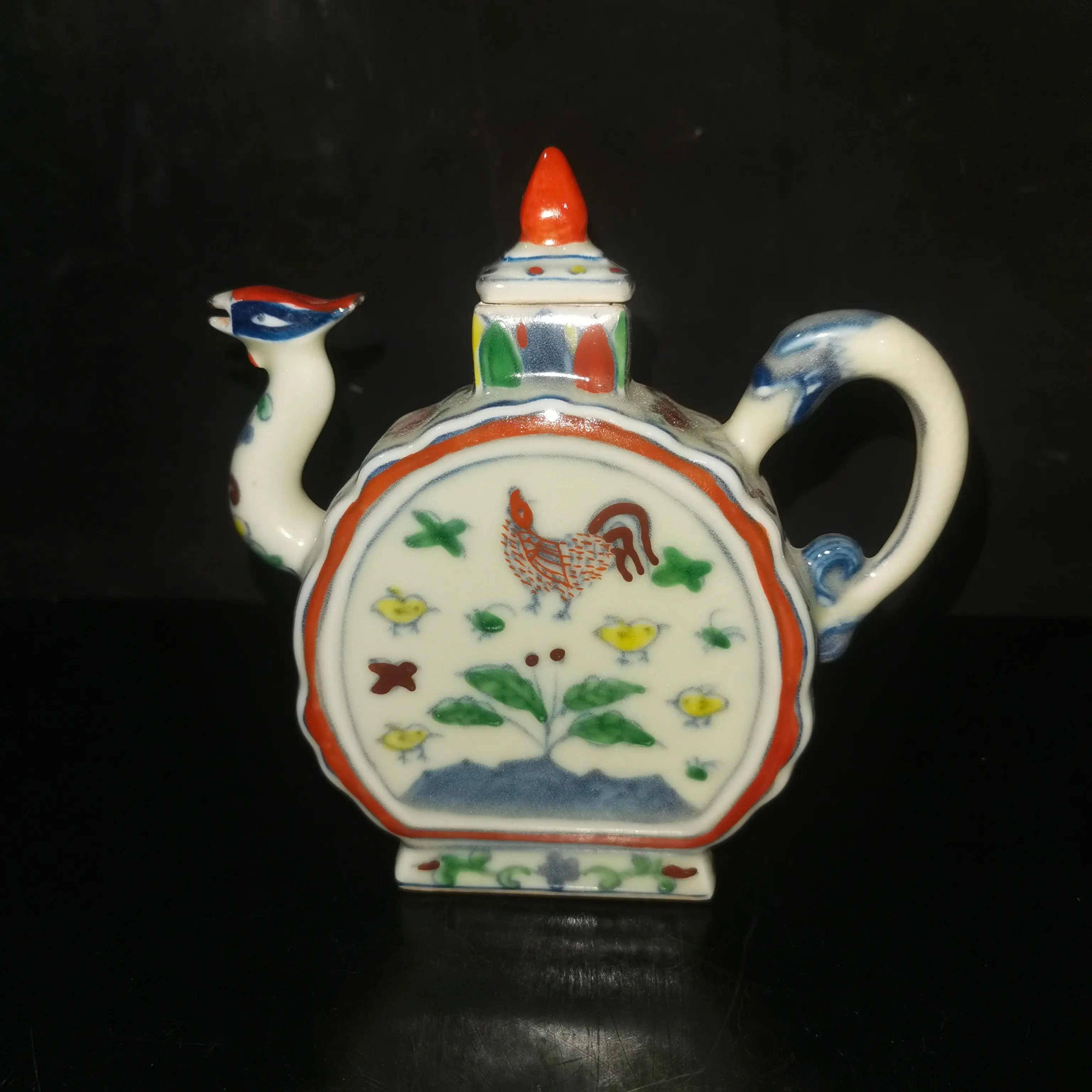 

colored ceramics Doucai Chicken Pattern Pot