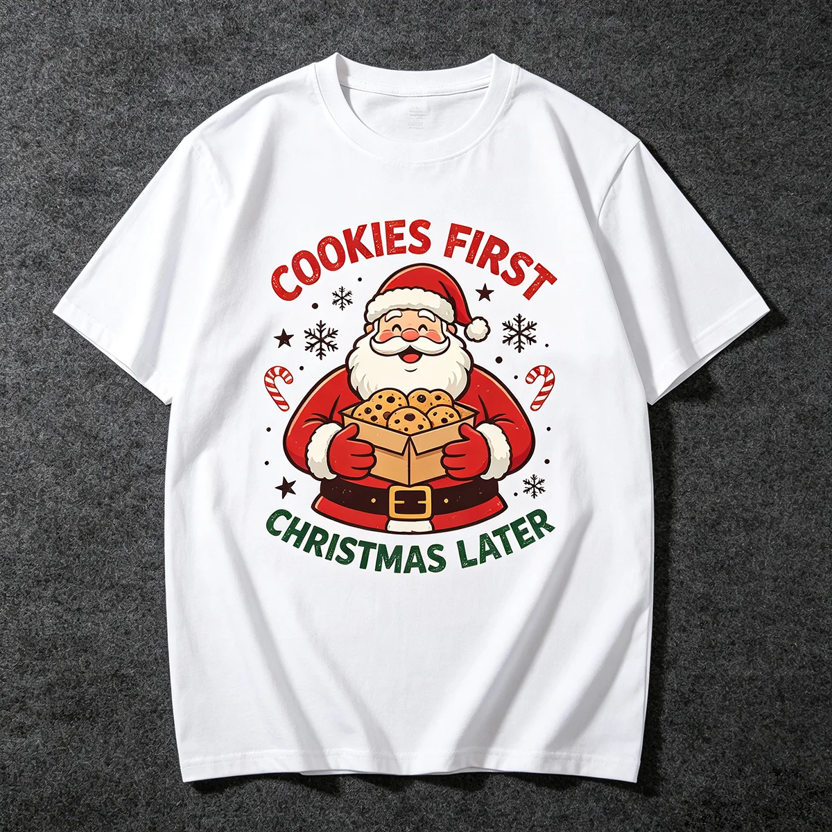 Cookies First Christmas Later Funny Santa Claus Graphic T‑Shirt Vintage Christmas Humor Print Unisex Cotton Streetwear Short Sleeve Tops for Men Women Christmas Holiday Party Gift