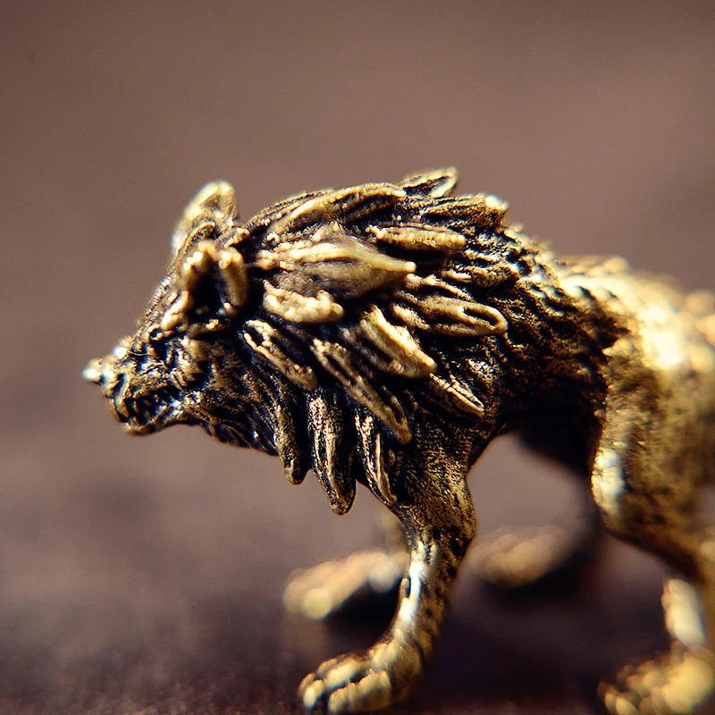 Solid Brass Wolf King Small Statue Desktop Decorations Vintage Animal Miniatures Figurines Home Decors Ornaments Crafts Tea Pets