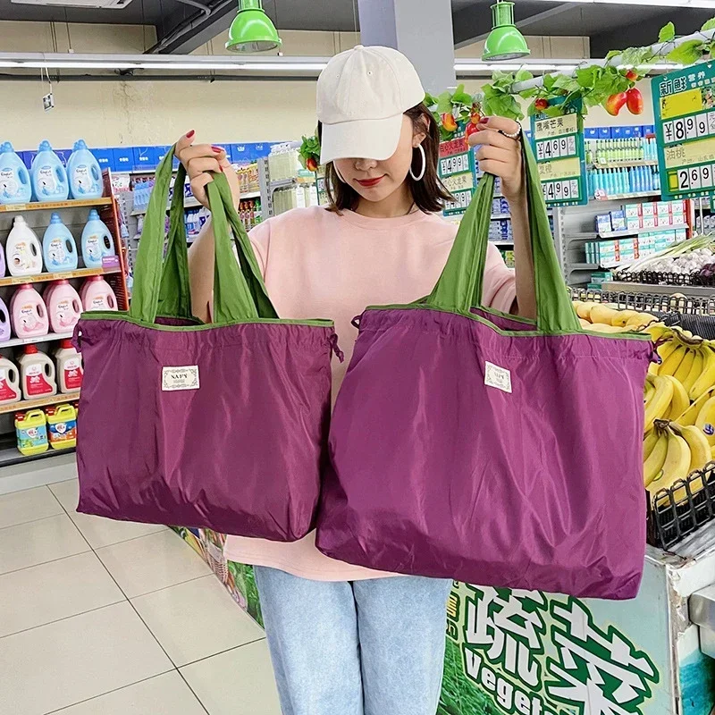 Foldable Eco-Friendly Shoulder Bags Women\'s Reusable Grocery Bag Large Capacity Foldable Shopping Bag with Drawstring Closure