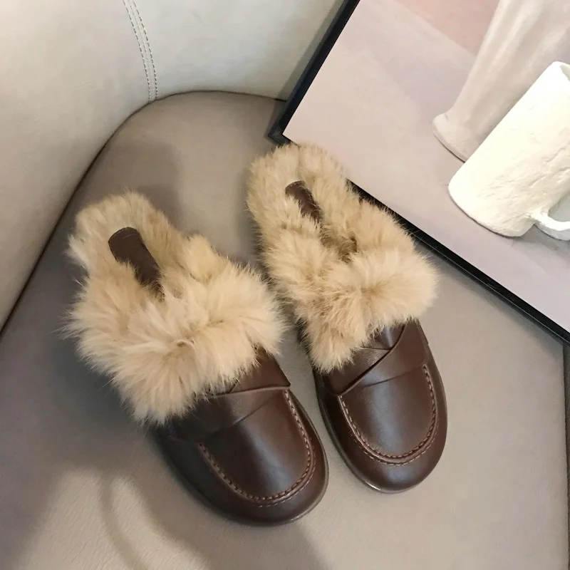 

New Autumn Winter Plush Warm Slippers Women's Fashion Comfortable Mules Shoes Black Brown Low Heeled Half Slippers