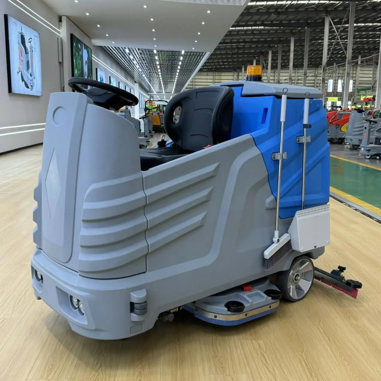 Dual Brush Ride-On Electric Scrubber Dryer, Industrial Commercial Floor Washing Cleaning Machine