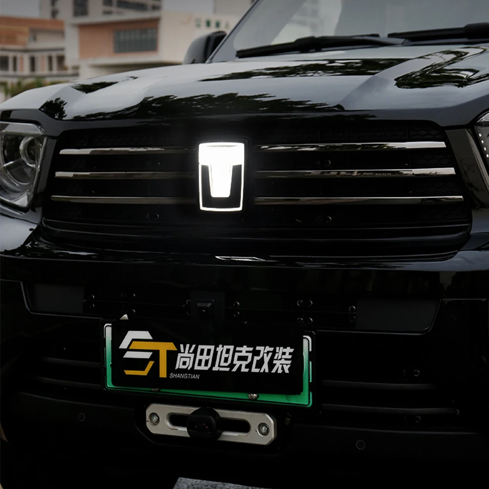 

Для GWM Tank 700 Hi4-T светящийся логотип автомобиля светодиодный плавный свет логотип автомобиля украшения модификации аксессуары передняя решетка логотип