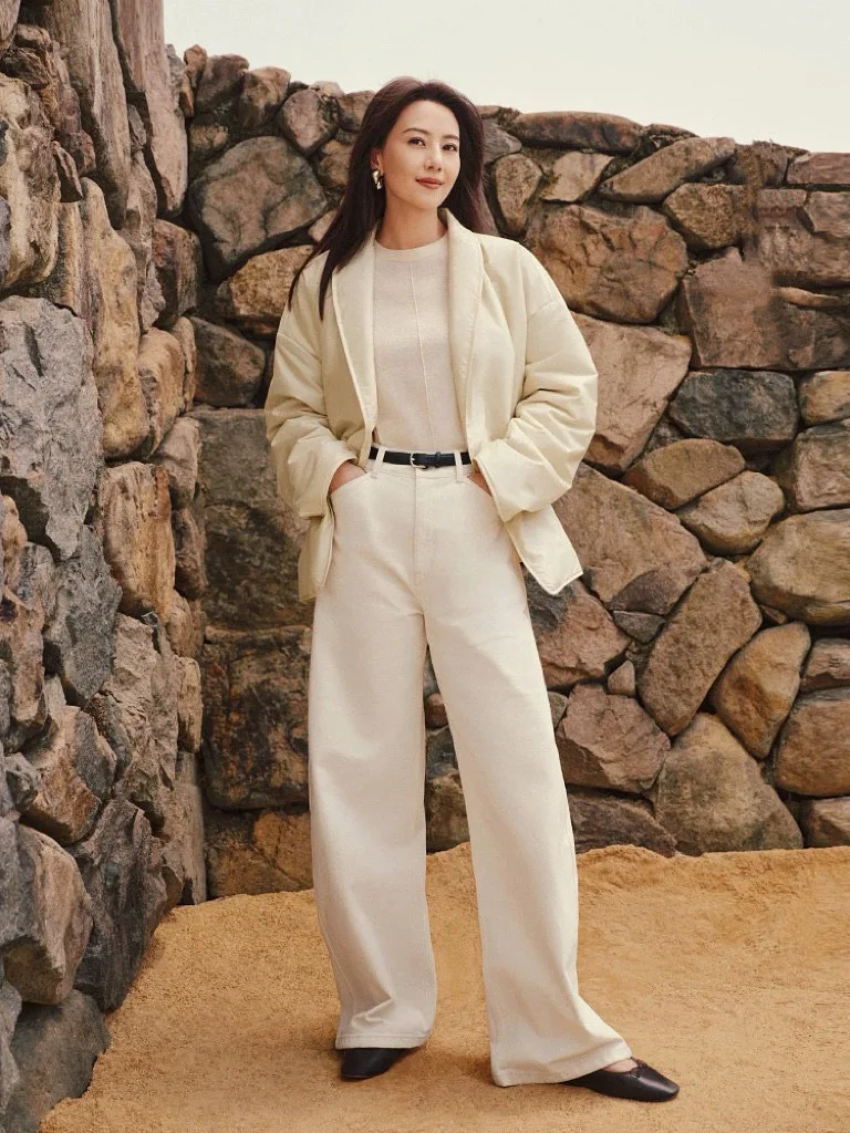 Luźne damskie jeansy dżinsowe, tkane po bokach, oryginalny kolor, krój relaksowany, wyszczuplające długie spodnie, wysoki stan, bawełna, zamek błyskawiczny.