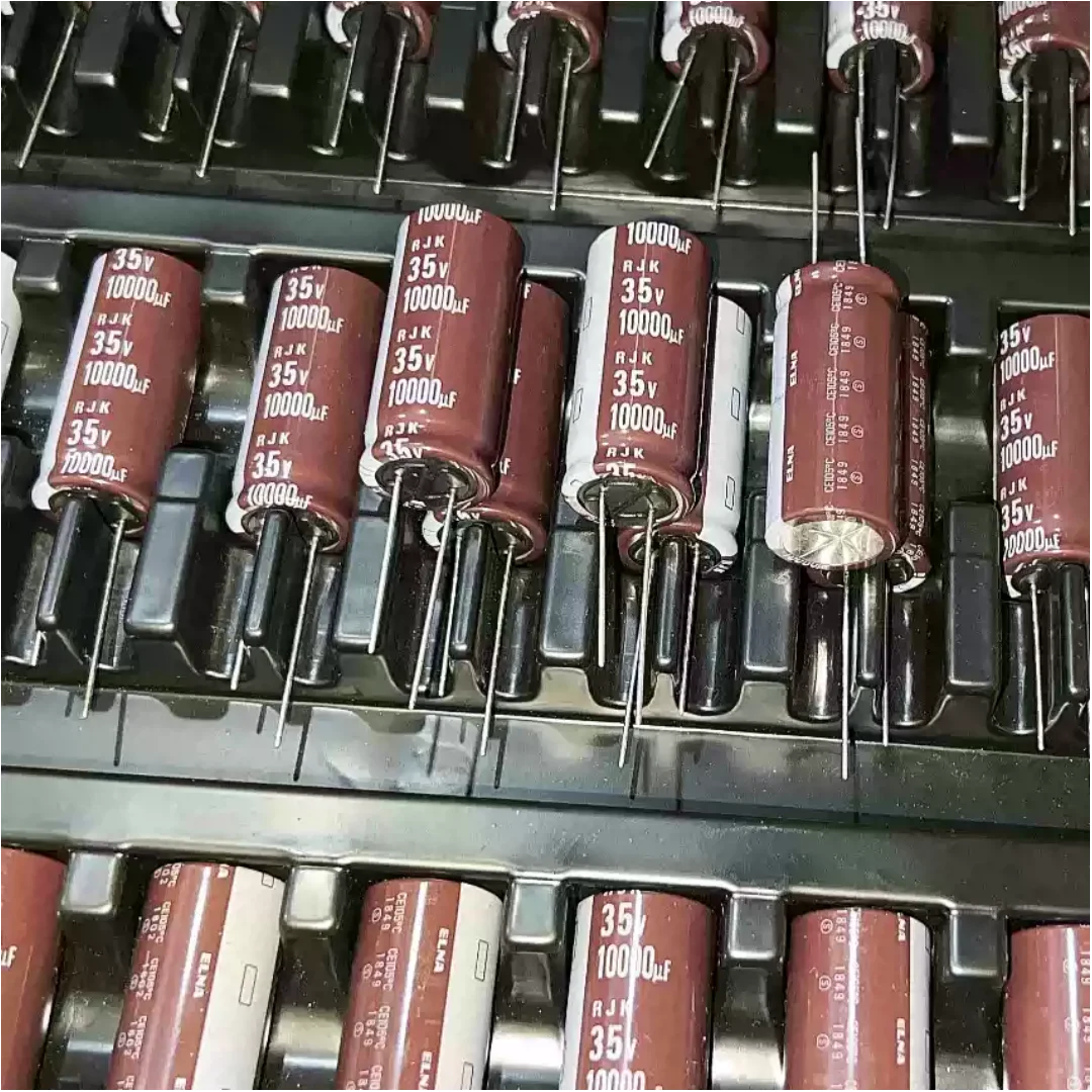 2-pcs-10000-uf-35-v-capacitor-de-febre-35v10000-uf-18-40-rjk