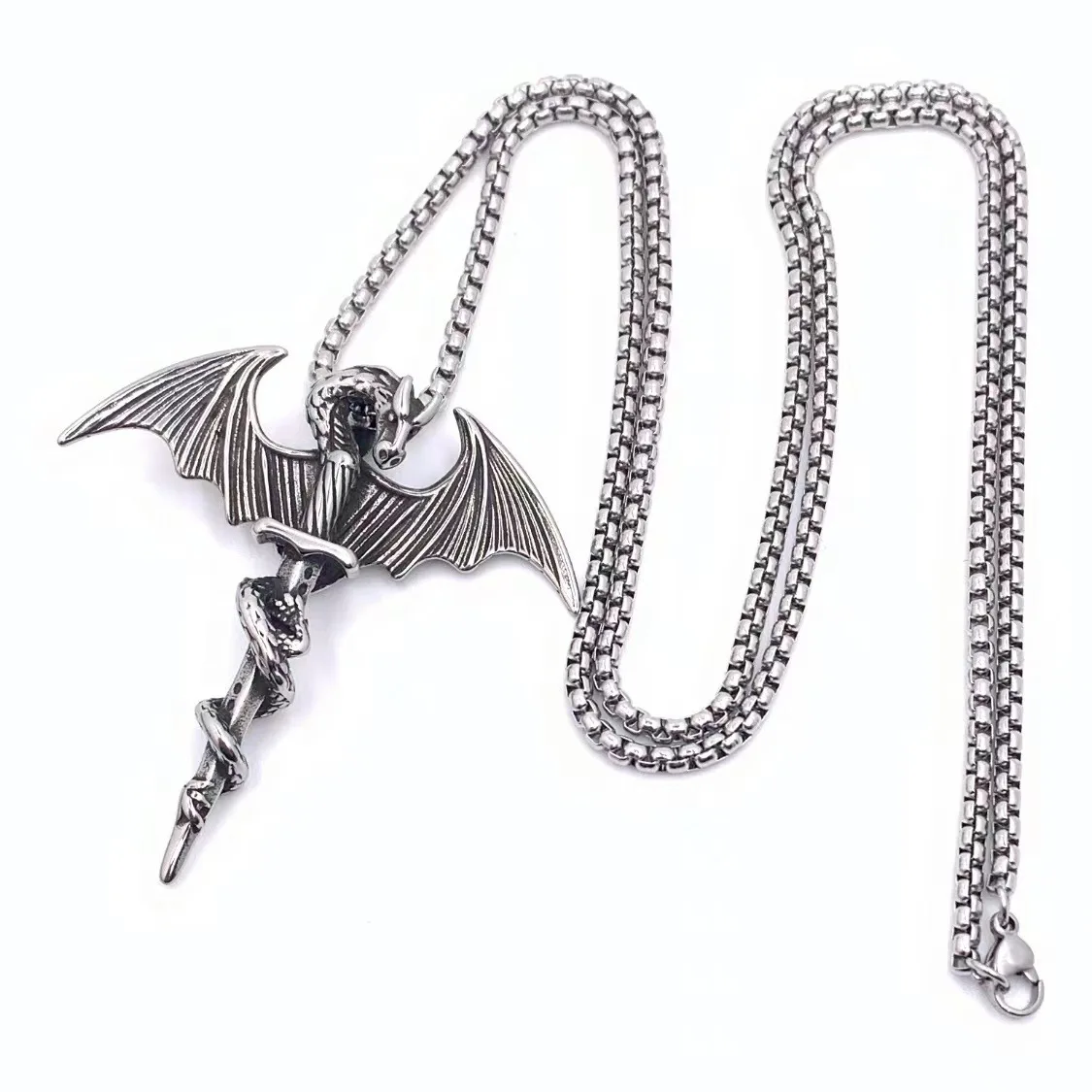 Boutique Steel Pterodactyl Excalibur Pendant Retro Animal Dragon Pendant Jewelry Accessories Gift