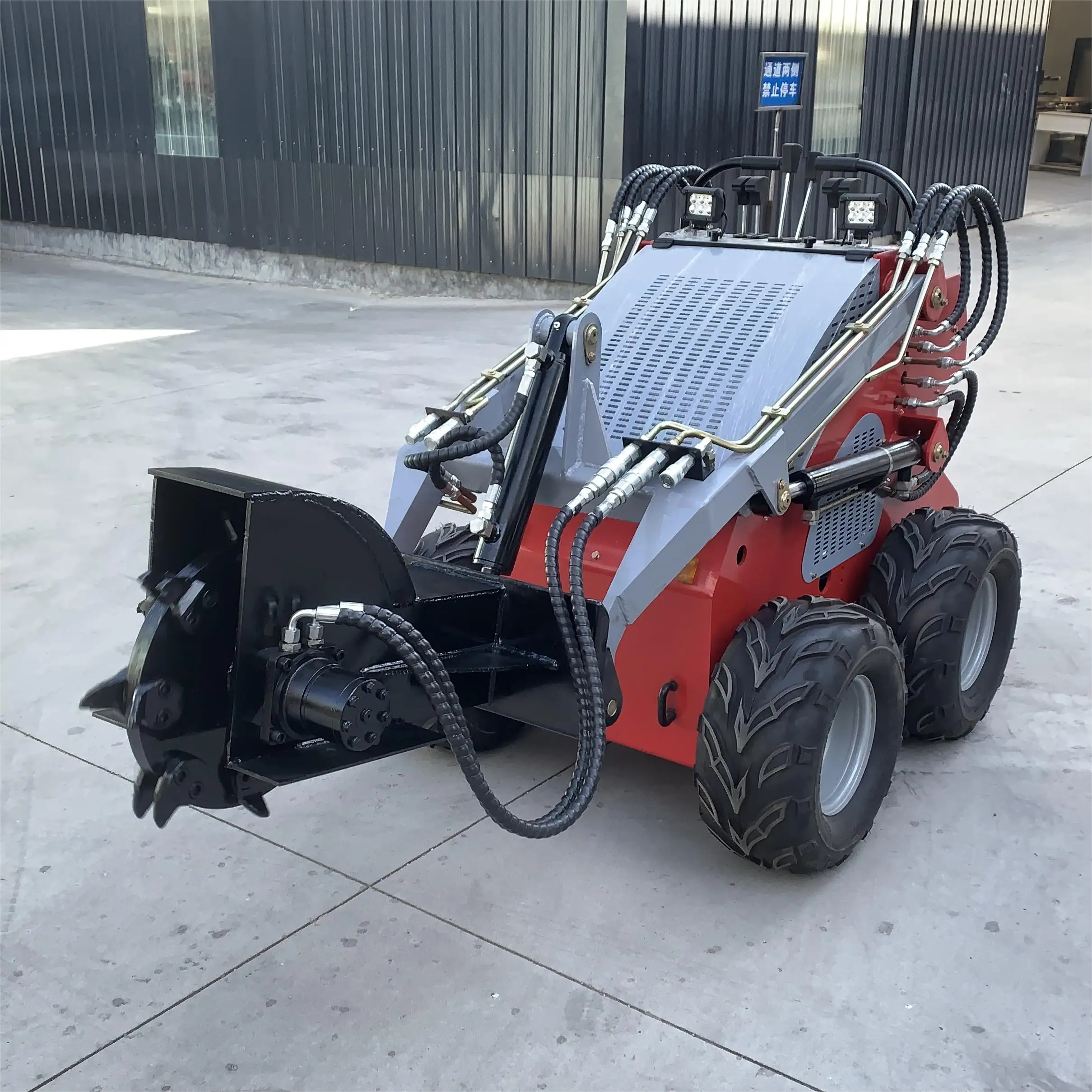 

Hot Selling Cheapest Mini Skid Steer Loader And Mini Wheel Loader Attachments Stand On Skid Steer With Bucket