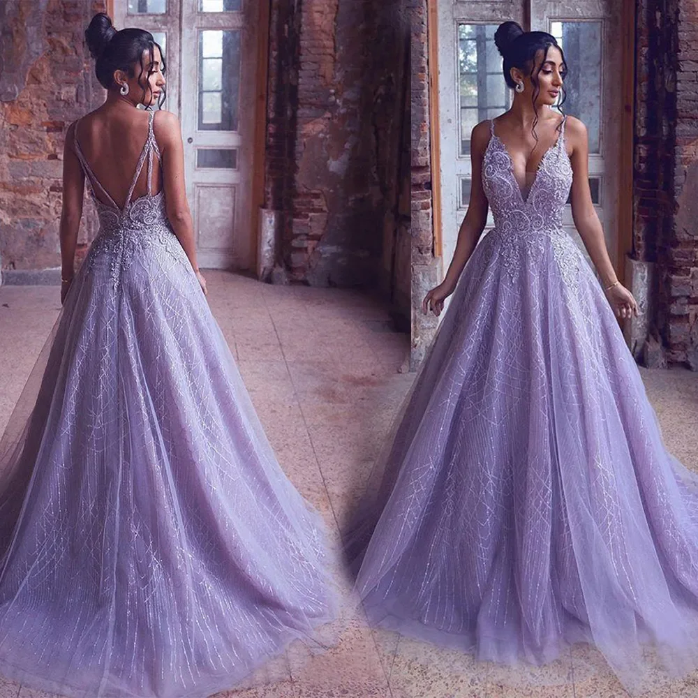 

Lavender Tulle A Line Evening Dresses Spaghetti Prom Party Gown Floor-Length Sweep Train Lace Applique Long Backless Plus Size