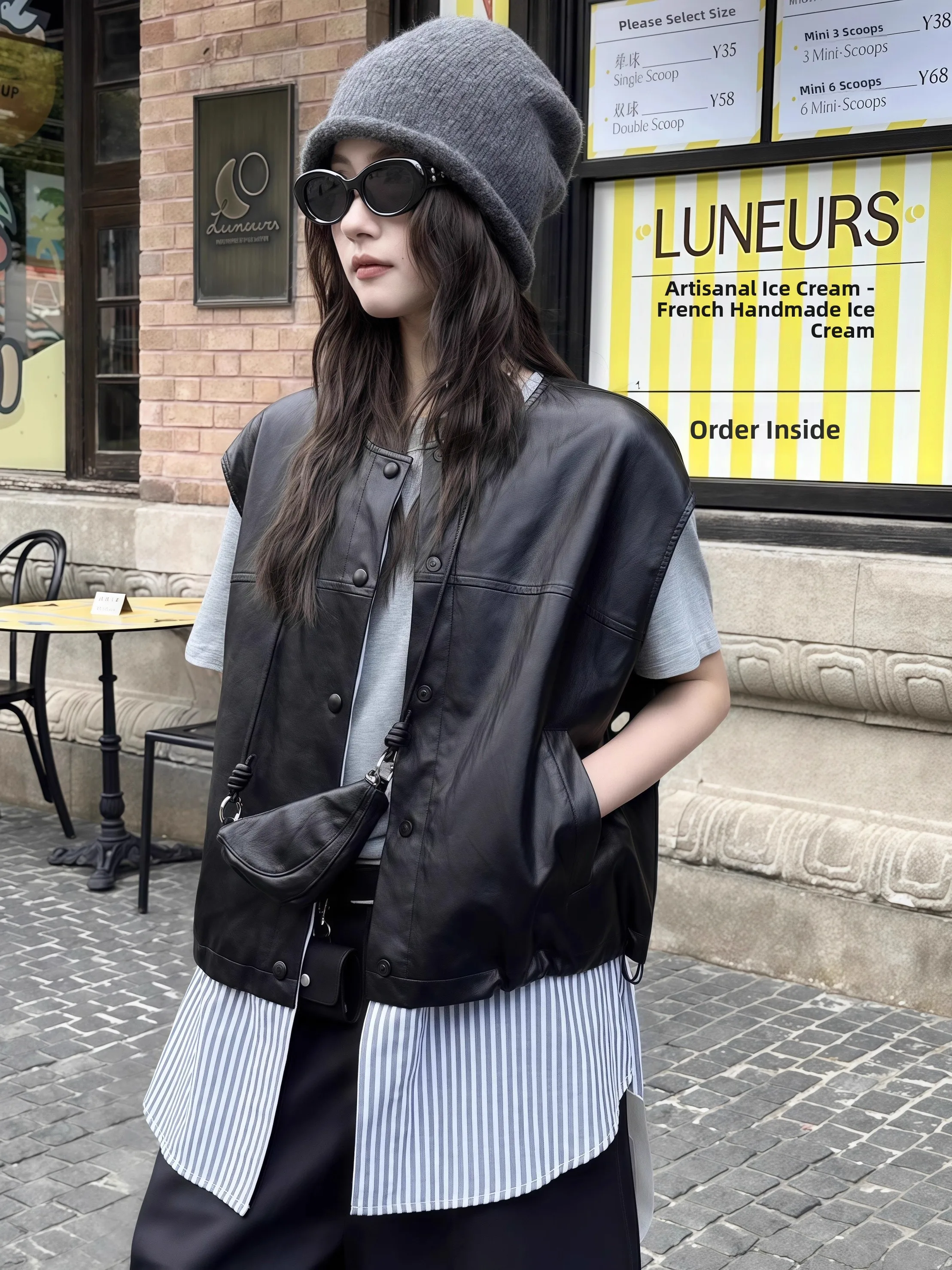 

Женский свободный жилет в полоску, бренд Bule, осенняя модная верхняя одежда, топ малого размера, повседневный стиль, с круглым вырезом, на одной пуговице