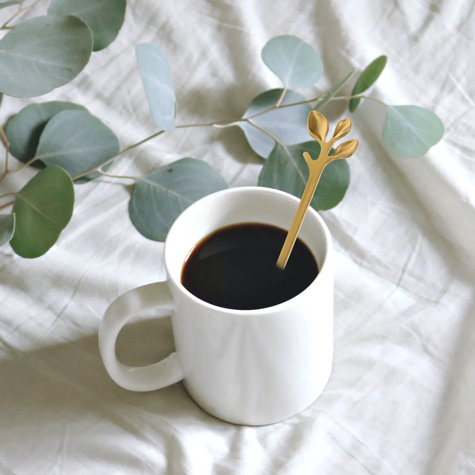 

6Pcs Creative Leaf Shape Stainless Steel Spoons Long Handle Golden Coffee Dessert Ice Cream Cocktail Stirring Premium Household