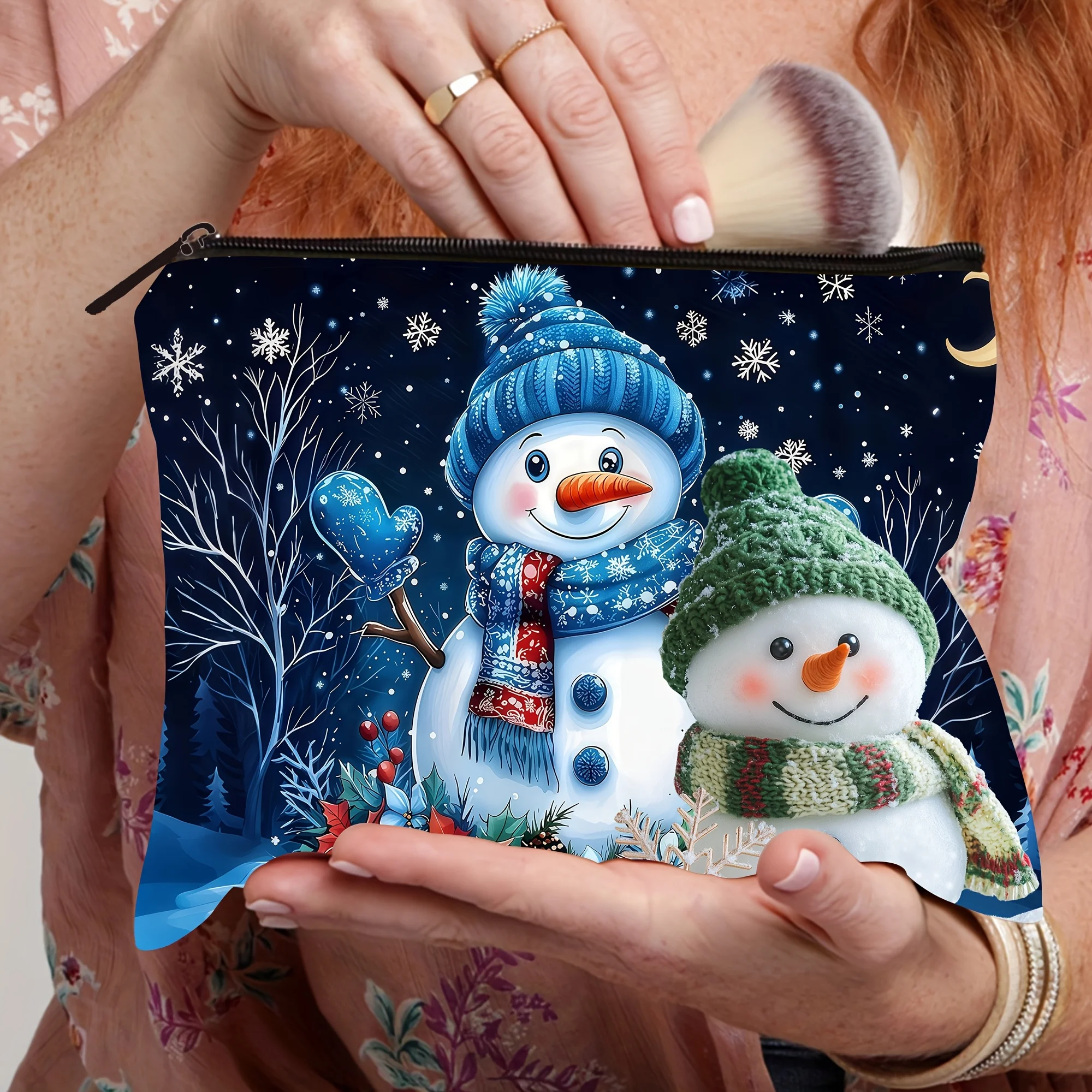 Christmas Tree Pattern Storage Bag, Winter Snow Scene Gift Box Silvery Egret Background Print, Santa Claus Snowman Makeup Bag