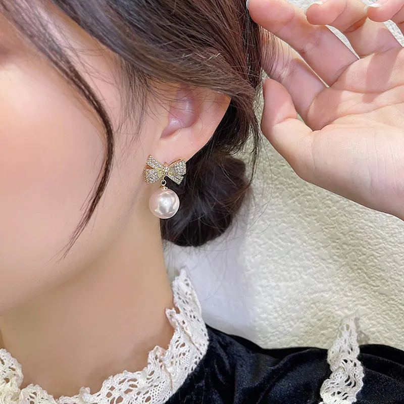Women's Elegant Imitation Pearl Drop Earrings