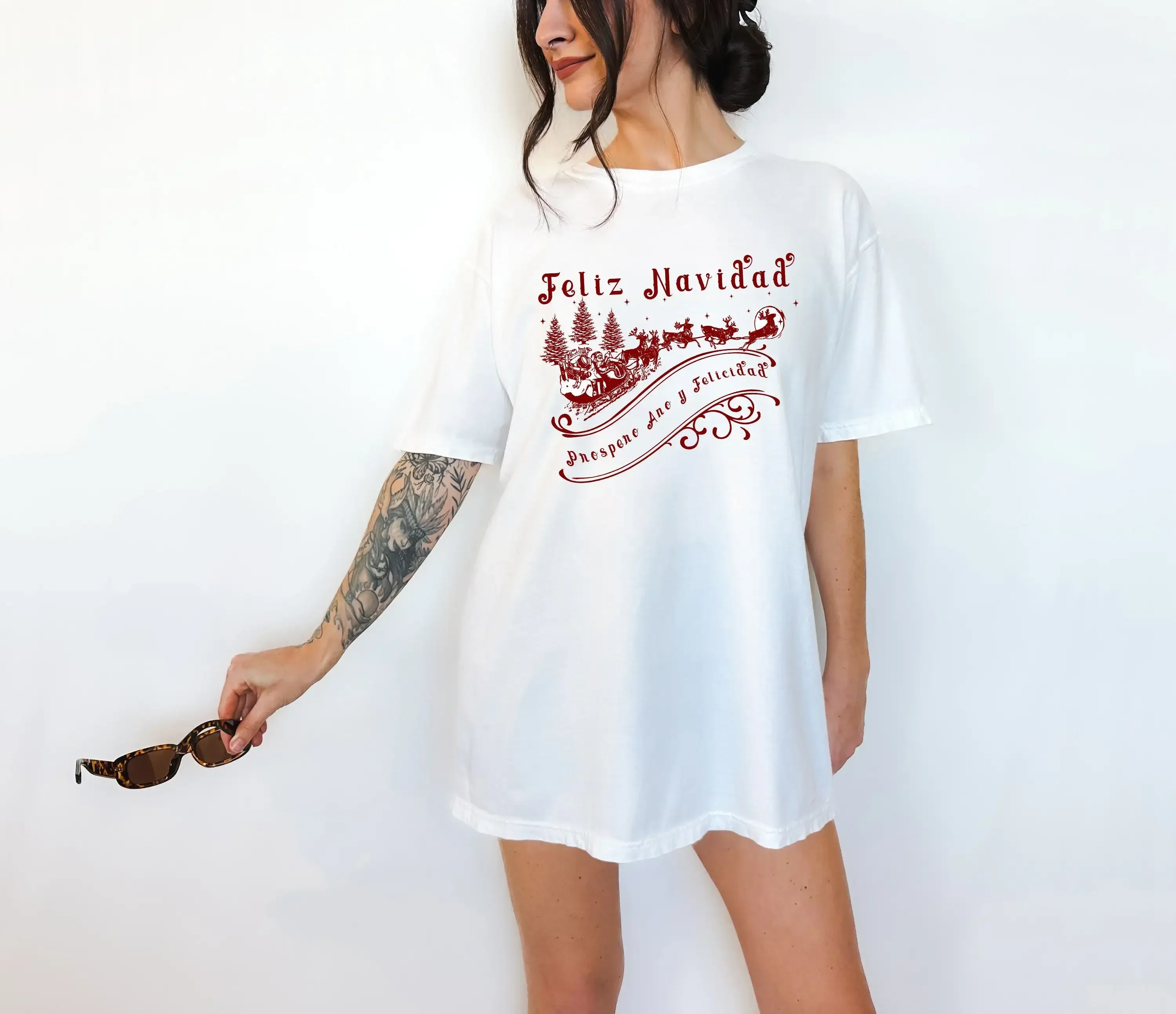Retro Christmas  T Shirt Feliz Navidad Vintage Holiday
