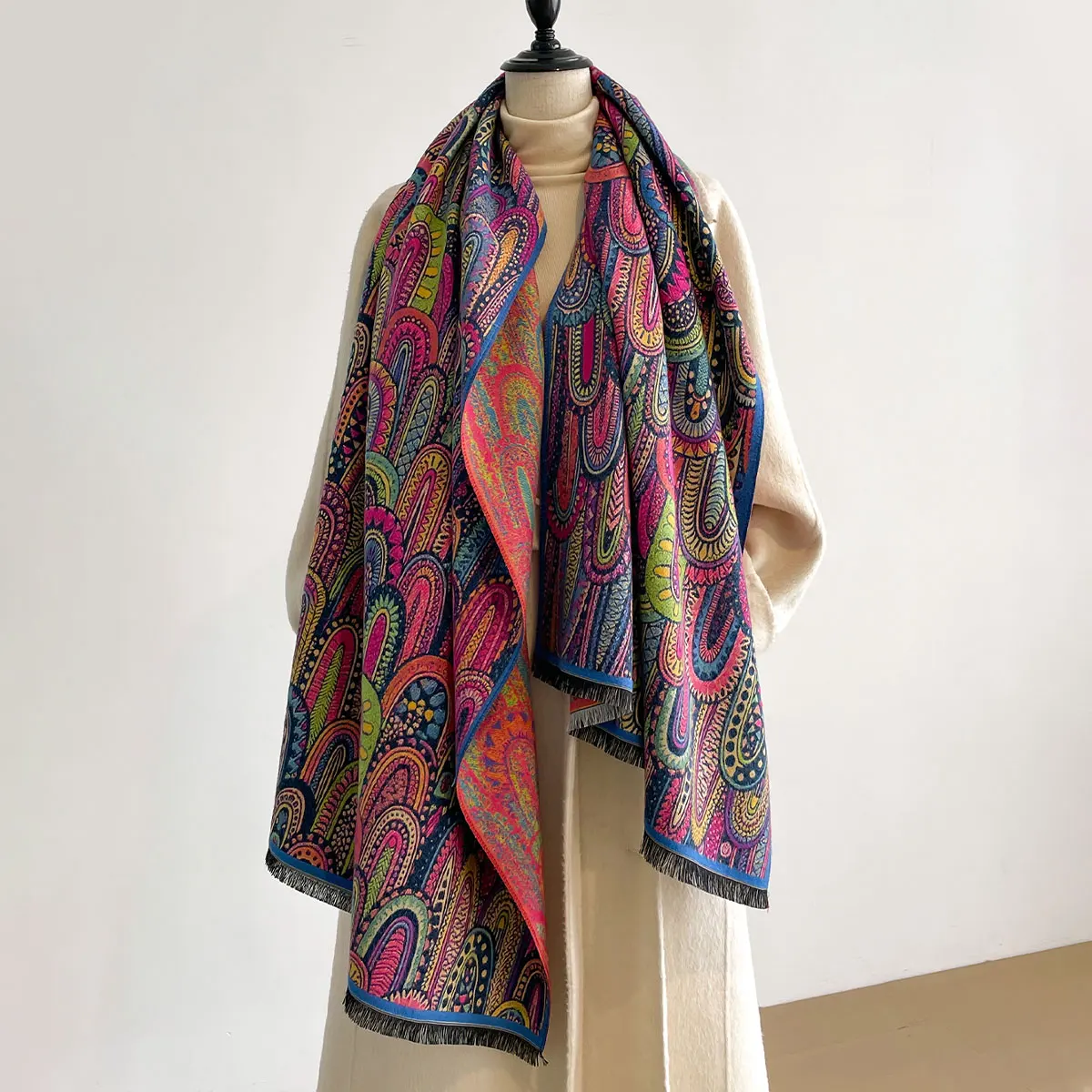 Damen High-End-Katzen-Design, Herbst-Winter, doppelseitiger Jacquard, Premium-Schals aus Kaschmirimitat, verdickter großer Schal – Detail 13