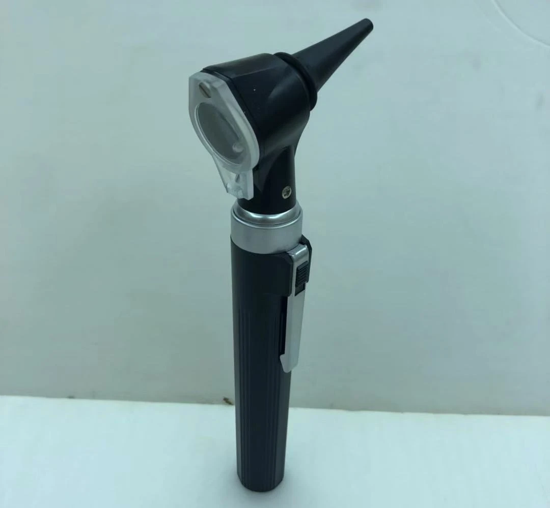 Simple otoscope LED light otoscope, flashlight otoscope, gift box packaging 8 earmuffs