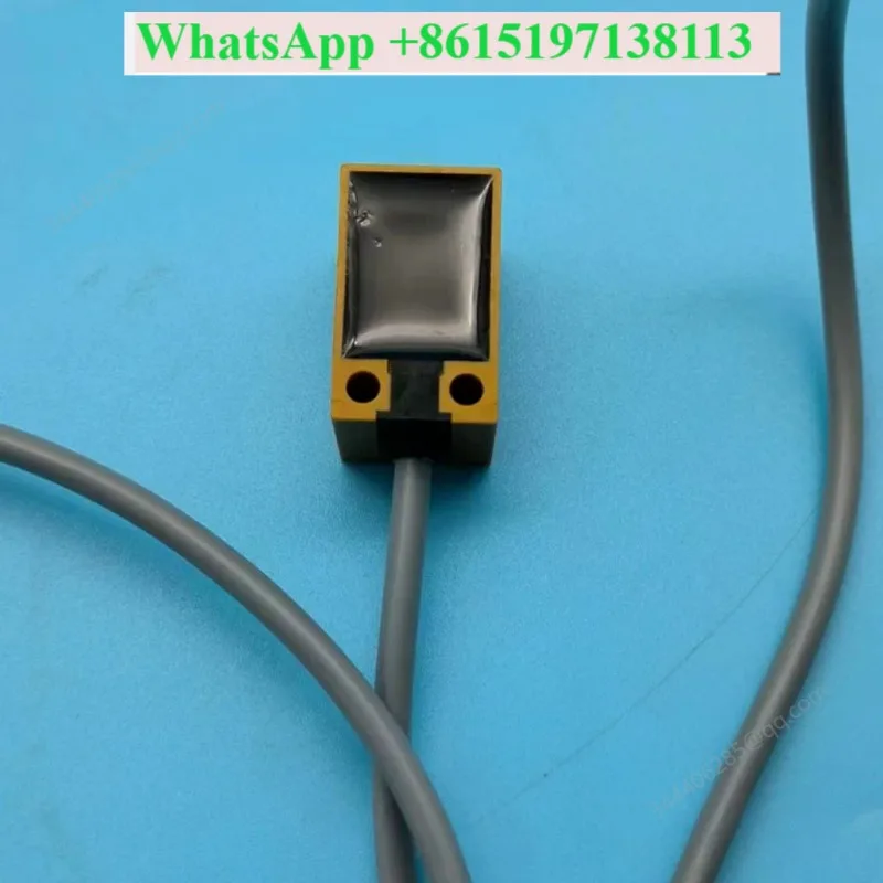 AZ1705PK60 electric pallet truck proximity switch interlock INB-05P16POU