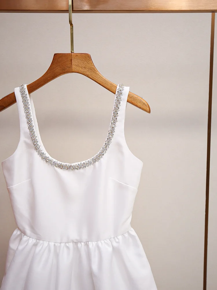 Mini vestido con diseño de diamantes para mujer, ropa con cuello en U, cintura ajustada, Espalda descubierta, dulce, sin mangas, primavera y verano, 2024