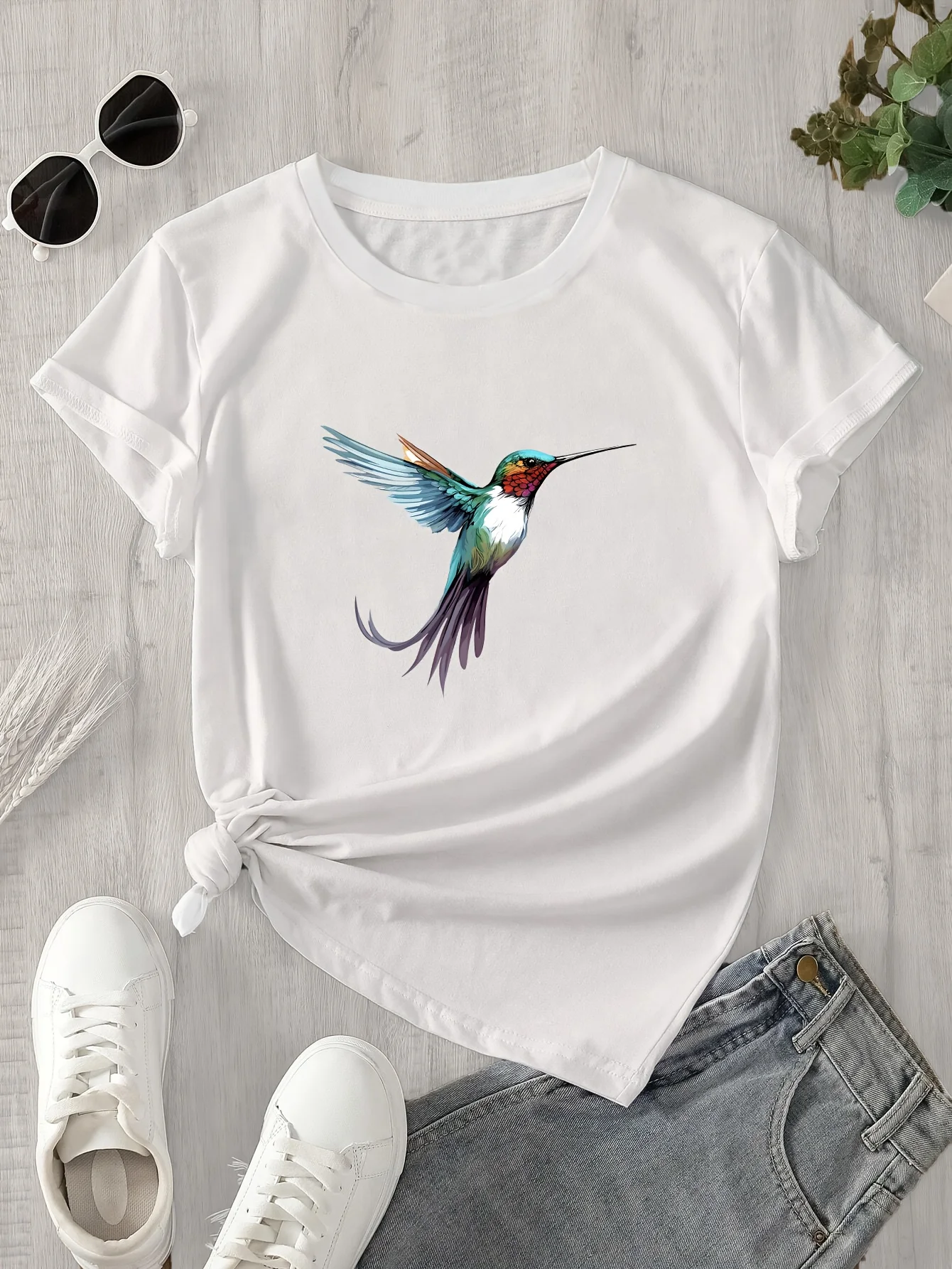 Hummingbird Print Short Sleeve T-Shirt Casual Regular Fit O-neck Vibrant Animal Print Design Women's Harajuku Short Sleeve Tops