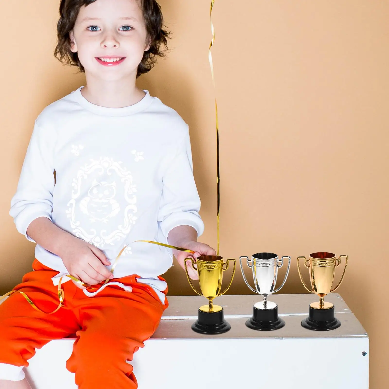 3 Pcs Mini Trophy Decoration Plastic Gold Kids Toy Trophies Party Favors Sports Game Reward Small Trophy Base