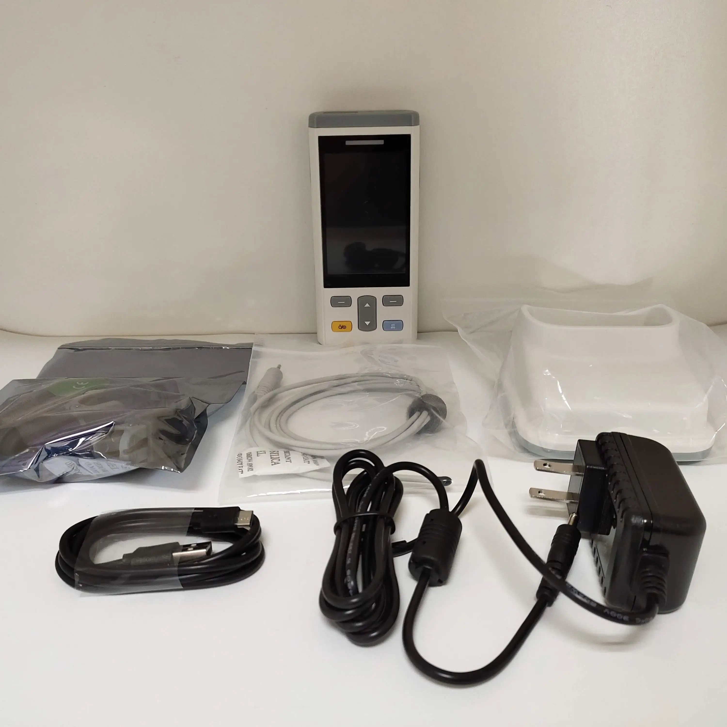 MT MEDICAL Veterinary Digital Handheld Pet  Pressure  Upper Arm Sphygmomanometer For Animal Clinic Use