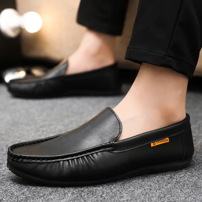 Spring and Autumn Men's Casual Shoes Anti slip Lazy Shoes Large Men's Single Shoes