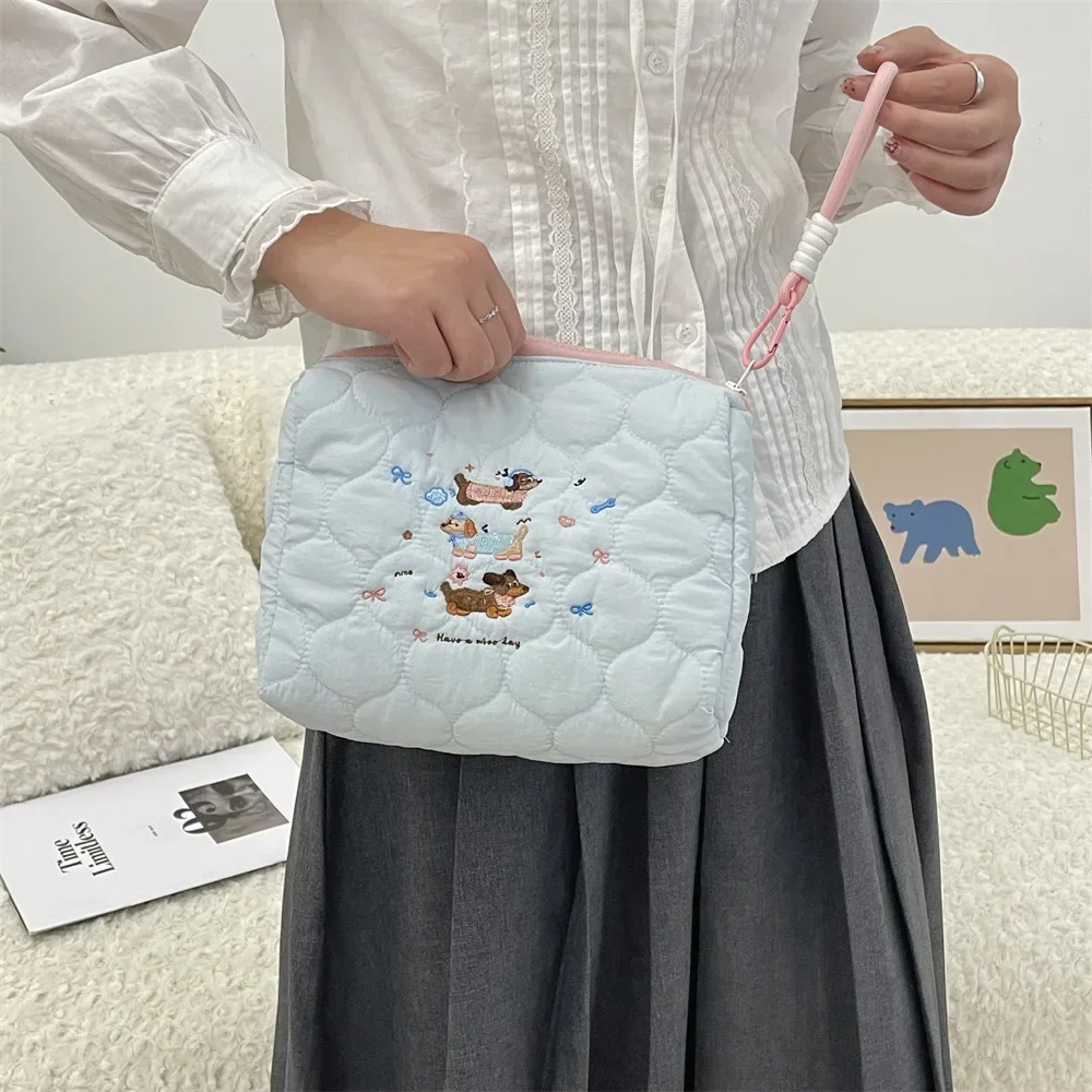 Embroidery Quilted Women\'s Cosmetic Bag Travel Portable Ladies Storage Handbags Cute Female Makeup Case Clutch Purse with Handle