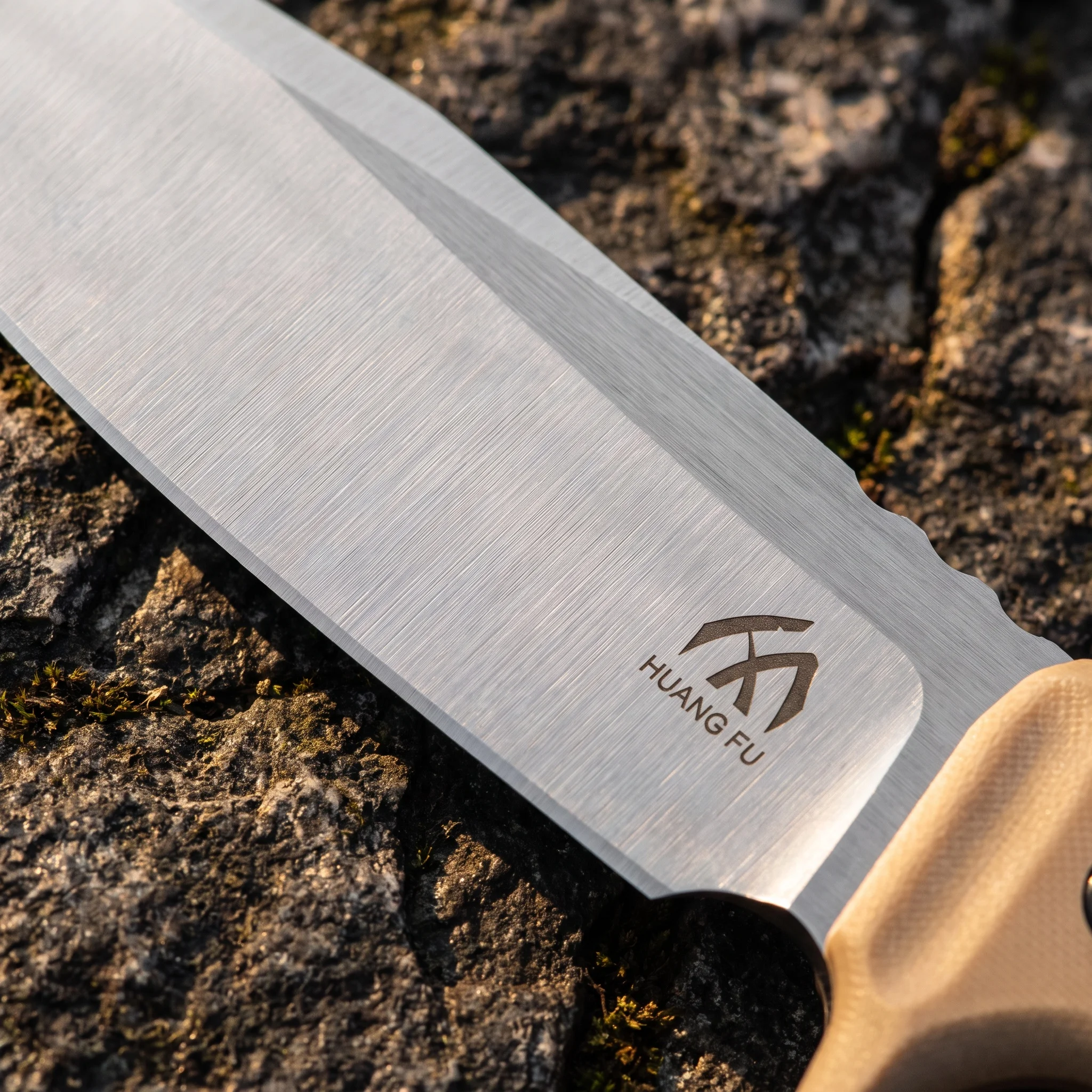 Couteau de randonnée à lame fi - Bushcraft Knife Fixed avis et prix