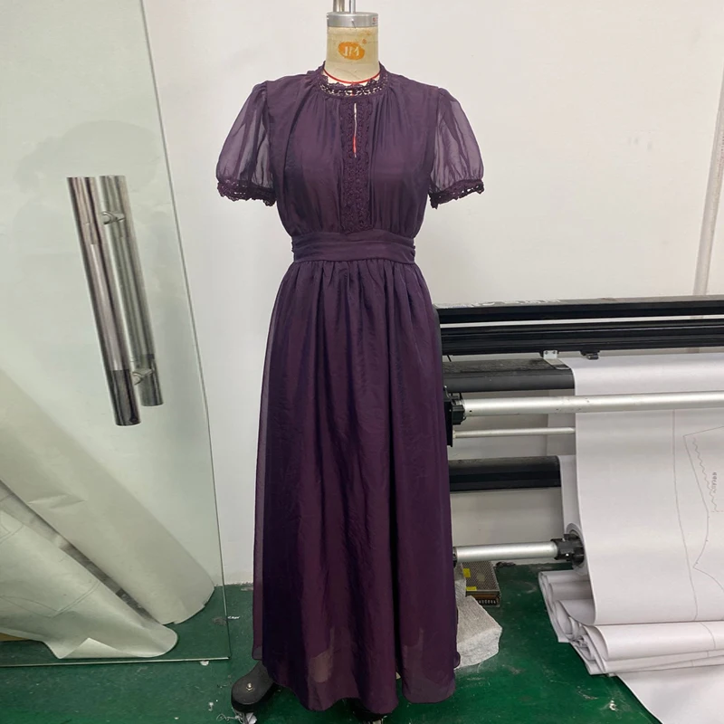 Elegantes Damenkleid mit V-Ausschnitt und Taillenbund, Puffärmeln, Spitze, A-Linie, Midi-Länge, schickes Sommerkleid für Party, Büro, Alltag, Freizeit, 2026 – Detail 7