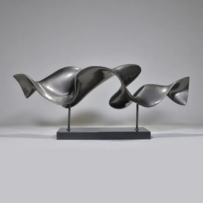 

Modern simple abstract sculpture. Hotel villa model room home accessories.