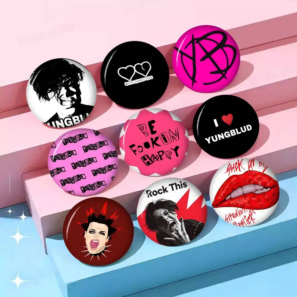 Singer Anime Hot Y-Yungblud Themen-Anstecknadel, handgefertigte Brosche für Kleidung, Cartoon-Abzeichen, Rucksack-Dekoration, Schmuckzubehör