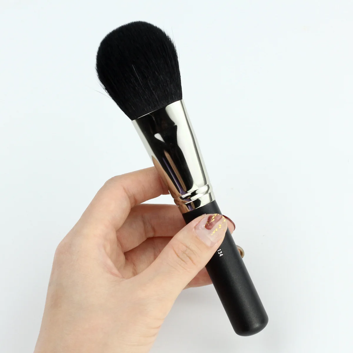 1pc M series Makeup brushes Powder Contour Eyeshadow Make Up Brush Animal Hair Wood handle High quality Cosmetic tools Artist