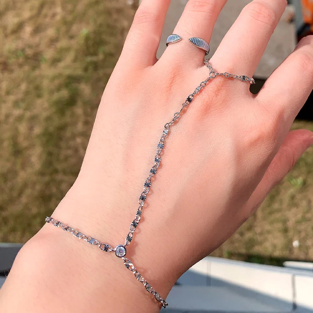 Wholesale Fashion Women Jewelry Star Engraved Chain Bezel Set Round CZ Hand Chain Bracelet