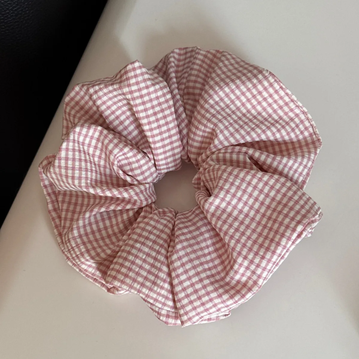 Hair Scrunchy Pink Fabric High Elasticity Soft Women Ponytail Holder Non Slip Durable for Daily Home Office Travel