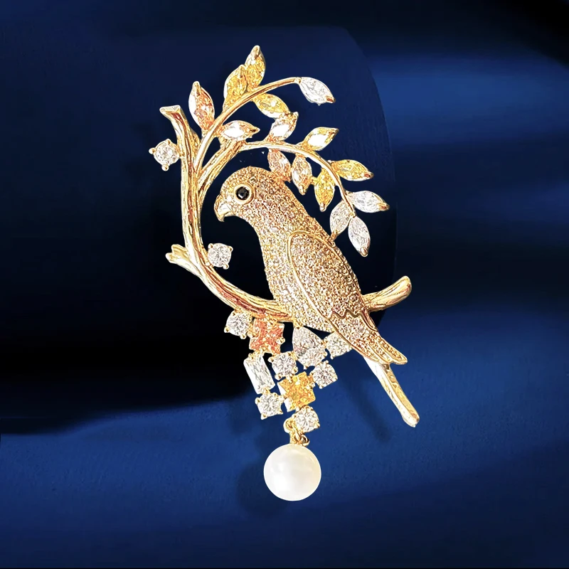 OKILY رائعة الزركونيوم الطاووس الببغاء ابتلاع بروش دبوس المتخصصة تصميم حساسة الحيوان الطيور بروشيه اكسسوارات للنساء ديكور #3