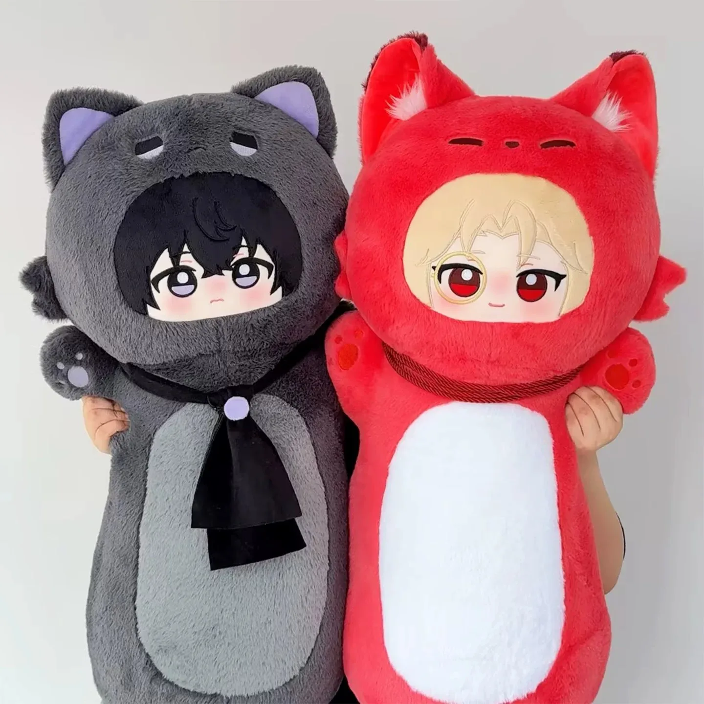 ours-en-peluche-longue-en-forme-de-loup-gant-rouge-de-l'ombre-de-la-nuit-mignon-figurine-de-peluche-d'anime-objet-de-collection-pour-les-fans-de-jeux-decoration-d'interieur-cadeau