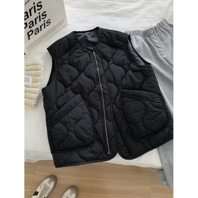 

Women Black Quilted Cotton Vest Autumn Winter Zipper Warm Loose Pocket Casual Vest
