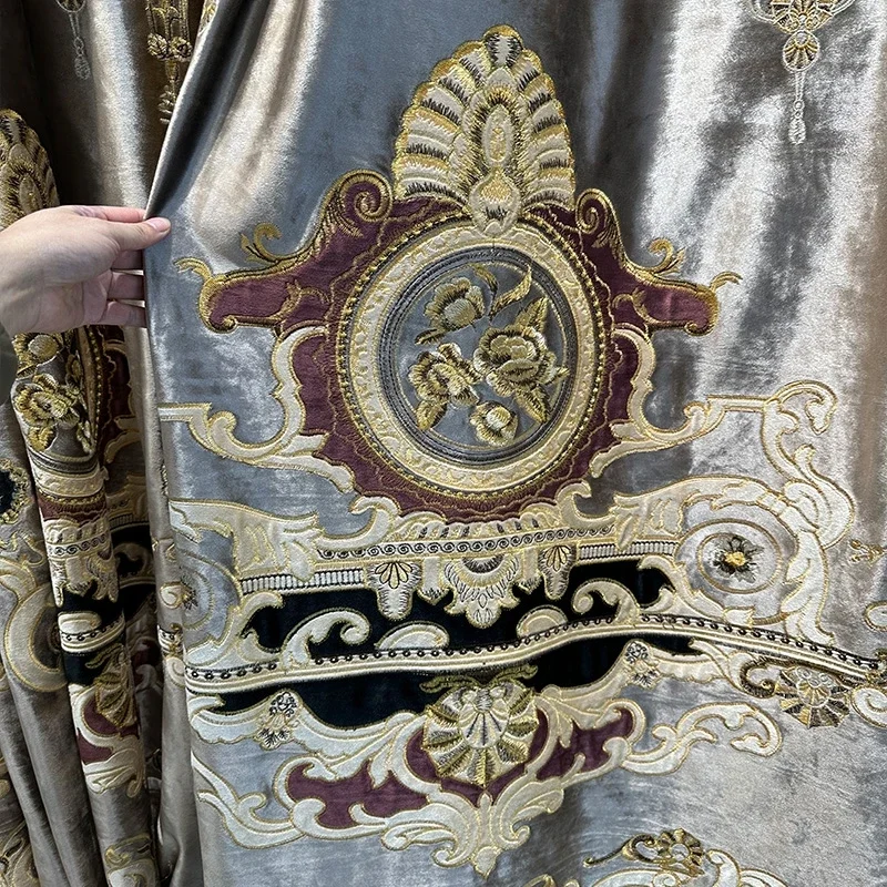 

European Luxury Palace Style Retro Velvet Cloth Window Curtains for Living Room Bedroom Dining High-end Custom Blackout Curtains