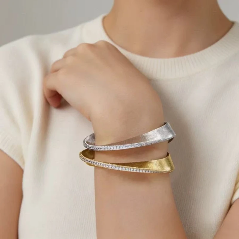 New Luxury Vintage Elegant Simple Shiny Zircon Striped Bracelet Earring Super Sparkling Open Cuff Women's High-end Jewelry Gifts