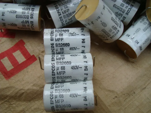 Siemens EPCOS MFP Copper feet 450VAC 0.68UF 684 Coupling electrodeless capacitor